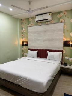 Hotel Shiv Chhaya - Indore - 3