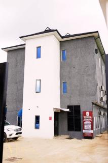 Victia Suite and Lounge - Mama - 0