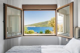 New Apartment with sea view terrace and pool - 1