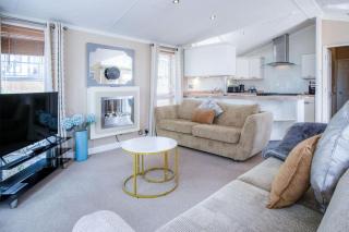 5 Manor Lodge - 2 Bedroom Lodge - Pendine - Pendine - 9