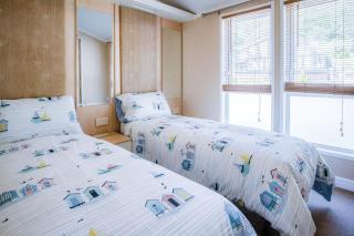 5 Manor Lodge - 2 Bedroom Lodge - Pendine - Pendine - 4