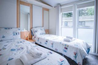 2 Manor Lodge - 2 Bedroom Lodge - Pendine - Pendine - 4