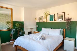 Entire Home Stay, Contractor Ready - Northwich - 9