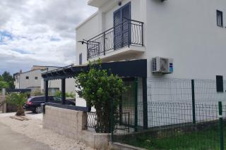 Apartments and rooms with parking space Starigrad, Paklenica - 24535 - 9