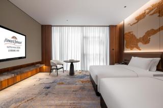 Howard Johnson By Wyndham Guotou Plaza Zigong - Zigong - 5