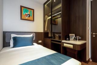 H-Vista - The Gloria Nguyen Hong - Hanoi - 1