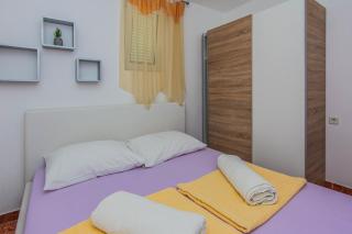 Apartments with parking spaces Zukve, Zadar - 24559 - 2