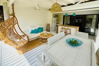 Beach Lifestyle Bungalow - - 4
