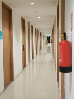 Alpine Room at TreePark City Apartement - Kebun Nanas - 8