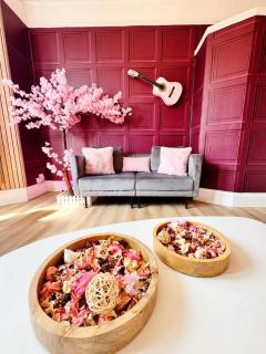 TOP OFFER Luxury Chic & Central - Plymouth - 0