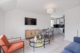 Whitehall Stay - SJA Stays - Modern 2 Bed Apartment - Aberdeen - 8