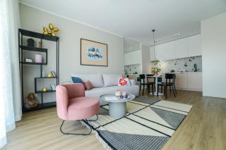 Bohema Apartment with Balcony near Metro - 0