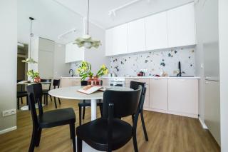 Bohema Apartment with Balcony near Metro - 6