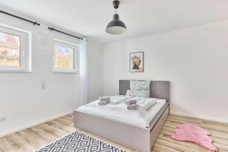 Zentrale Lage Netflix Queensize Bett - Bruchsal - 9