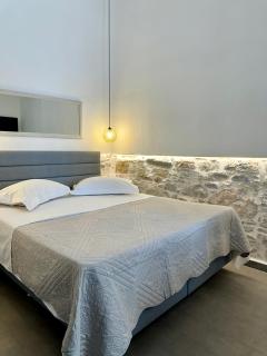 AVALON Luxury Suites - Ermoupoli - 3