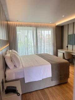 Buzë Boutique Hotel - Saranda - 0