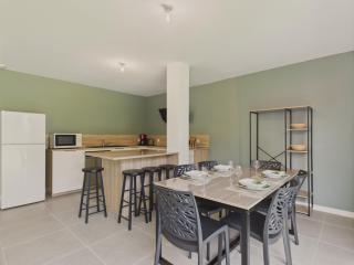 Jardin clos - Maison de plain-pied pour 4 - Le Tour-du-Parc - 0
