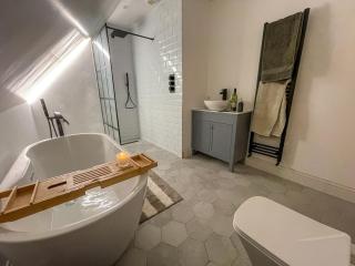 Beautiful arts and crafts home - East Grinstead - 9