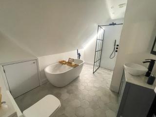 Beautiful arts and crafts home - East Grinstead - 5