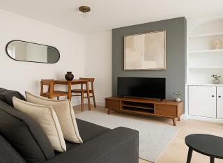 1 Bed Flat in Neasden - Woolwich - 4