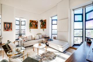 Contemporary 2bed in Art Deco Heritage Site Elevea - 0