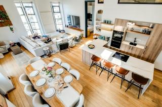 Contemporary 2bed in Art Deco Heritage Site Elevea - 6