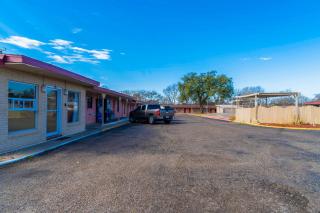 Capital O Hotel Beeville -US 181 - Beeville - 5