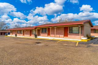 Capital O Hotel Beeville -US 181 - Beeville - 6