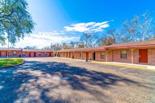 Capital O Hotel Beeville -US 181 - Beeville - 1