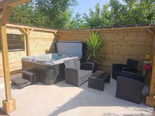 Sleeps 12, Stunning, Dog Friendly, Hot Tub, Rural - Nether Stowey - 9