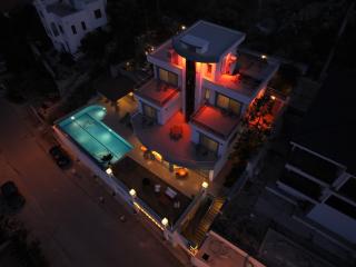 Miromara Hotel Pool Bar - Karaburun - 6