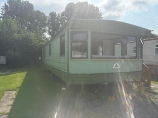 Welshpool Twin Ayre caravan - Escape to Nature - Welshpool - 4