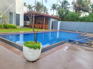 Canela Beach Resort and Villa - Ahangama - 9