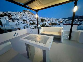 Rustic Retreat in Town - Skyros - 5