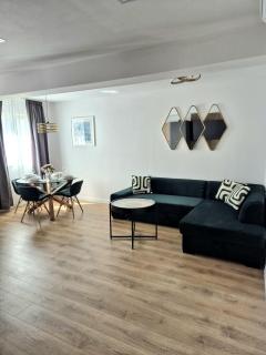 Apartment M&M-sea view & private parking - Makarska - 9