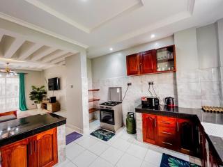 Tropikal Gateaway home - Creek - 7