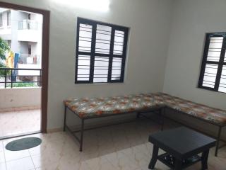 2 BHK ENTIRE ROW HOUSE Home stay in nashik - Nashik - 7
