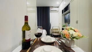 Studio 25' To Airport, Lux Apt In Vinhomes With Swimming Pools, Gym And Outdoor Sports - 5