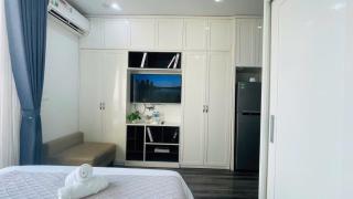 25' To Airport, Lux Apt In Vinhomes With Swimming Pools, Gym And Outdoor Sports - Hanoi - 2