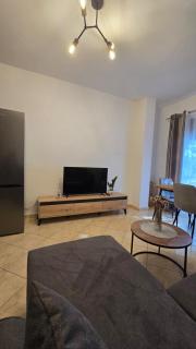 Tirent Beach Apartment - Golem - 3