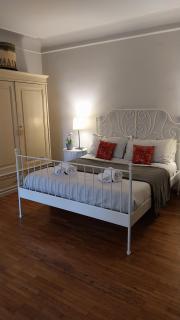 Suite Charming San Marco 4 posti letto - Florenz - 8