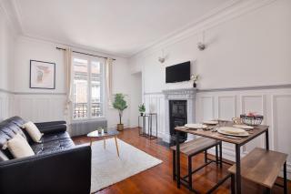 63 m2 Apartment Parisian charm ideal for work and relaxation - Clichy - 0
