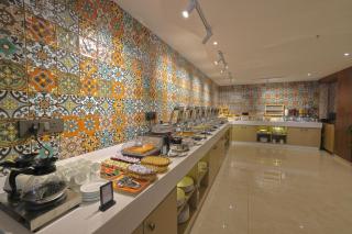 Hotel Grand Continent Premier, Banjara Hills, Hyderabad - Haiderabad - 3