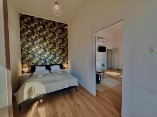 Baross Residence - Spacious Apt - 9
