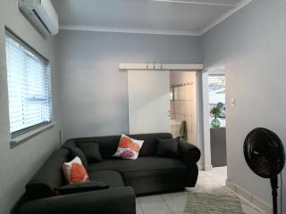 9 on Meul - Prince Alfred Hamlet - 3