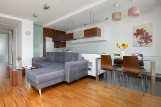 Air-conditioned Apartment near Łazienki Park with Parking by Noclegi Renters - 7