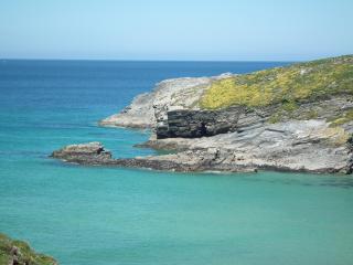 Glendorgal Sands - The best sea views in Cornwall - 9