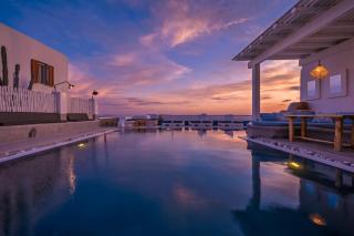 Flaskos Luxury Suites - Agios Stefanos - 3