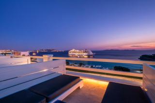 Flaskos Luxury Suites - 1