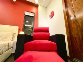 SKY HOTEL Sihanoukville - 500m to bus station - Free Laundry - Sihanoukville - 5